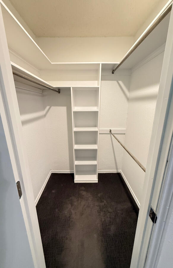 Walk in Closets